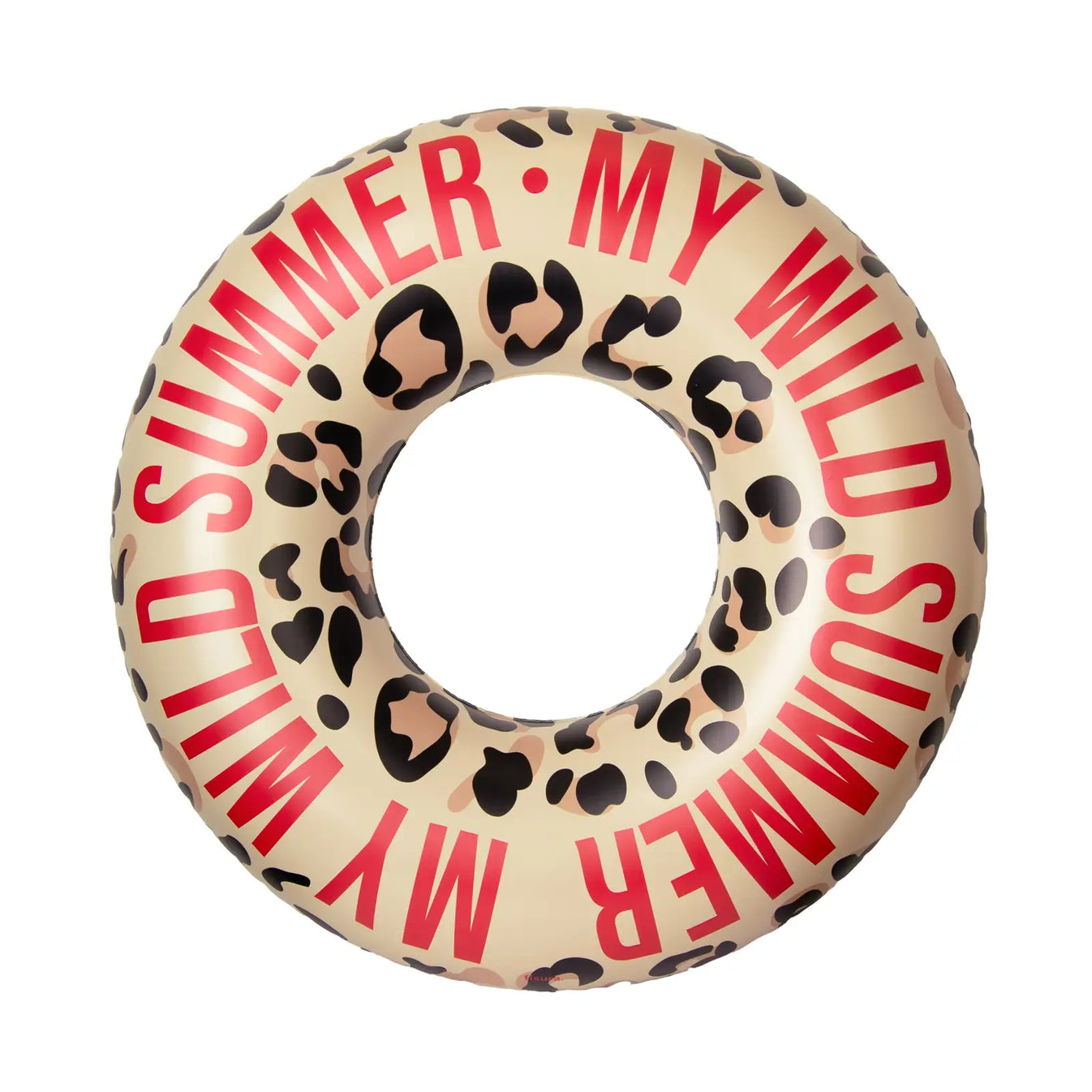 Aufblasbarer Schwimmring von FISURA in Beige mit Leopardenmuster und rotem Schriftzug „My Wild Summer“ in Frontansicht auf hellem Hintergrund
