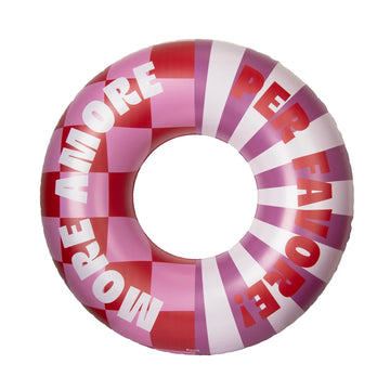 Rosa Schwimmring mit Schriftzug „More Amore Per Favore“ in Frontansicht auf hellem Hintergrund